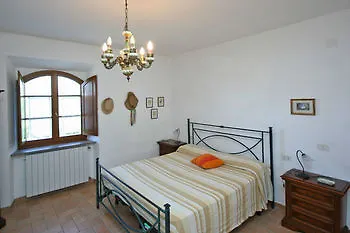 Vila Casa Mauro Volterra